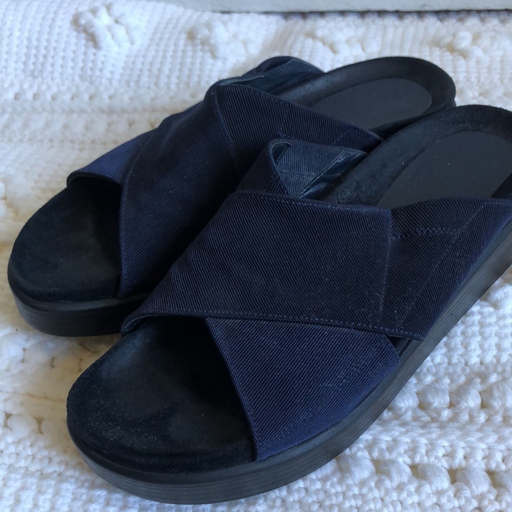 Donald J. Pline Platform Y2K 90s Navy Strap Slide Sandal Shoe Size 8.5 DAMAGED